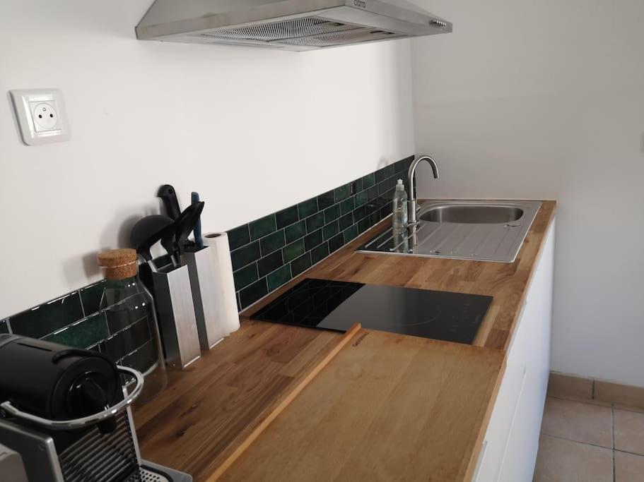 Petite Maison De Village Maincy Kültér fotó