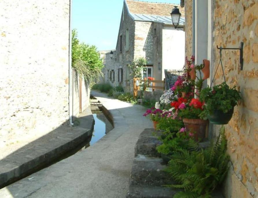 Petite Maison De Village Maincy Kültér fotó