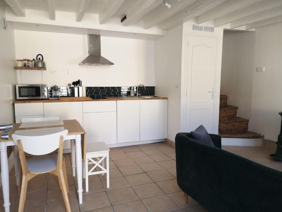 Petite Maison De Village Maincy Kültér fotó