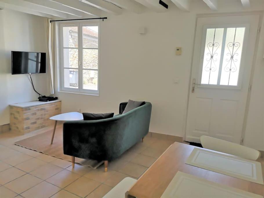 Petite Maison De Village Maincy Kültér fotó
